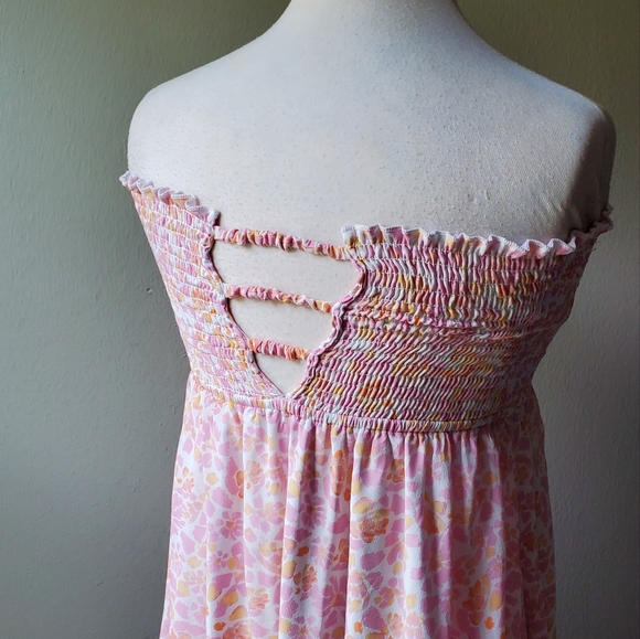 Plum Pretty Sugar Smocked Sleeveless Pink Maxi Dress - Picture 7 of 8